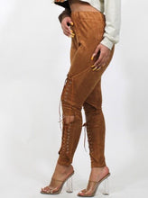 Load image into Gallery viewer, Cognac Queen Pants