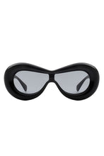 Load image into Gallery viewer, Oversize Retro Oval Modern Chic Fashion Sunglasses
