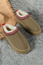 Load image into Gallery viewer, Contrast Print Suede Plush Lined Snow Boots
