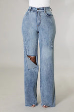 Load image into Gallery viewer, Tyger Wide Leg Jean
