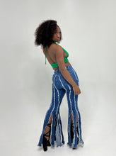 Load image into Gallery viewer, Ariana Flare Jeans
